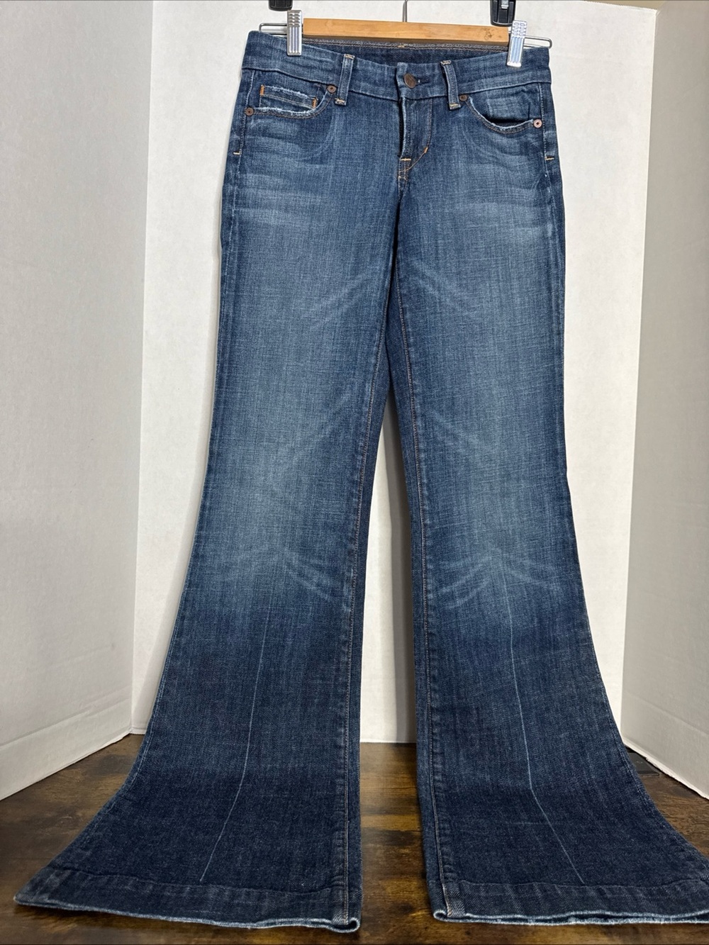 Citizens of Humanity Faye 003 Low Waist Full Leg Stretch Jeans Size 25 USA EUC